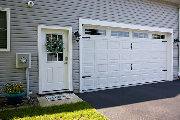 24/7 Emergency Garage Door experts in Alamo, NV